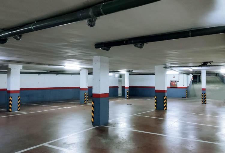 Hostal Plaza Mayor توريخون ذي أرذوث المظهر الخارجي الصورة